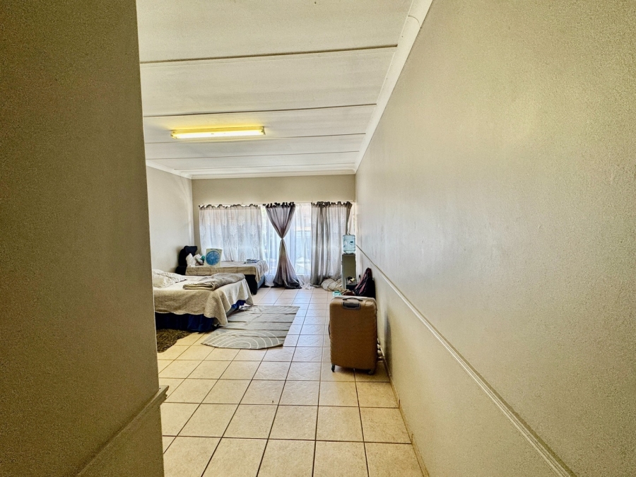 5 Bedroom Property for Sale in Die Bult North West